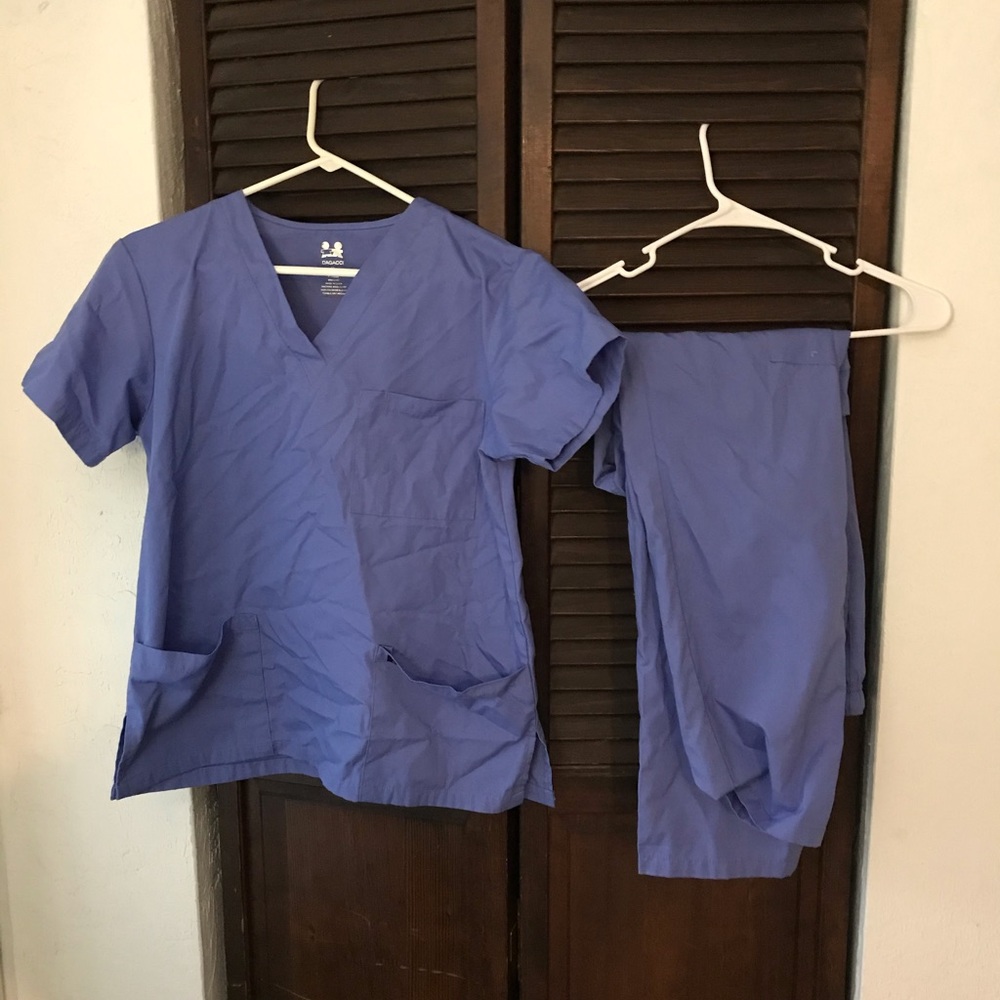 Ceil blue scrub set